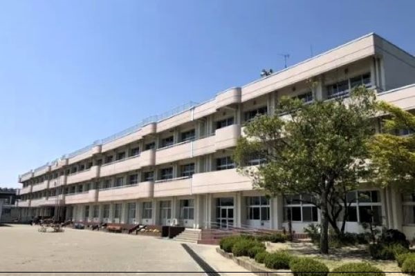 富谷市立東向陽台小学校